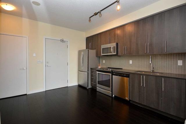4010 - 510 Curran Pl, Condo with 1 bedrooms, 1 bathrooms and 1 parking in Mississauga ON | Image 3