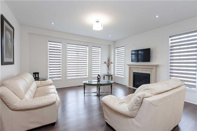 43 Algoma Dr, House detached with 4 bedrooms, 4 bathrooms and 2 parking in Vaughan ON | Image 8
