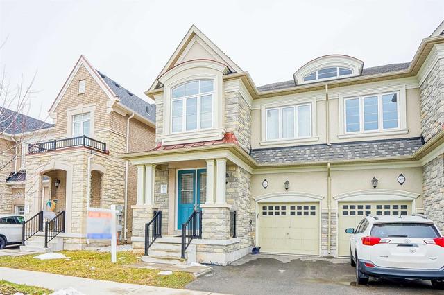 569 Settlers Rd W, House semidetached with 4 bedrooms, 4 bathrooms and 2 parking in Oakville ON | Image 1