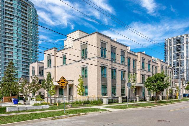 2 - 52 Holmes Ave, Townhouse with 2 bedrooms, 2 bathrooms and 1 parking in Toronto ON | Image 23