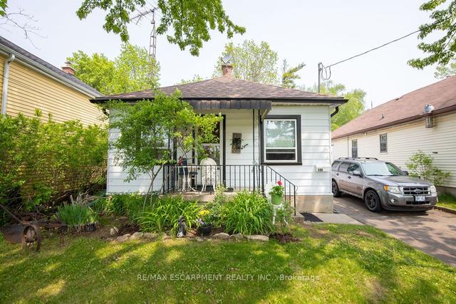 396 Wellington St, House detached with 2 bedrooms, 1 bathrooms and 7 parking in Brantford ON | Image 17