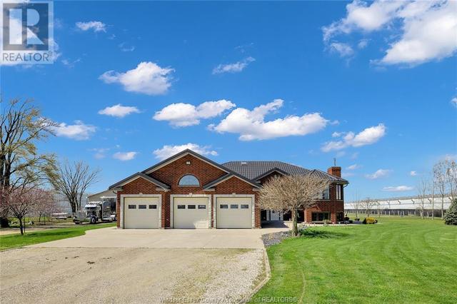 847 Hwy 77, House detached with 7 bedrooms, 3 bathrooms and null parking in Leamington ON | Image 46