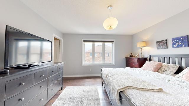 29 Mccartney St, House semidetached with 4 bedrooms, 4 bathrooms and 3 parking in Toronto ON | Image 8