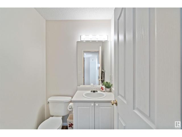 9815 180a Av Nw, House detached with 4 bedrooms, 2 bathrooms and null parking in Edmonton AB | Image 19