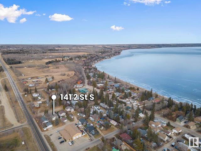 141 2 St, House detached with 3 bedrooms, 2 bathrooms and null parking in Seba Beach AB | Image 3