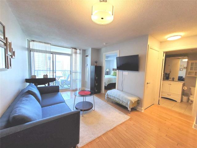 1211 - 16 Harrison Garden Blvd, Condo with 1 bedrooms, 1 bathrooms and 1 parking in Toronto ON | Image 12