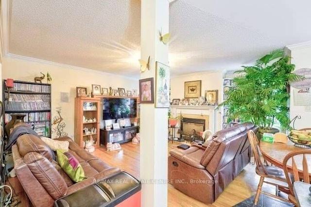36 Mapleshade Dr, House detached with 2 bedrooms, 4 bathrooms and 6 parking in Brampton ON | Image 31