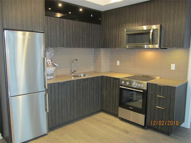 1208 - 50 Forest Manor Rd, Condo with 2 bedrooms, 2 bathrooms and 1 parking in Toronto ON | Image 4