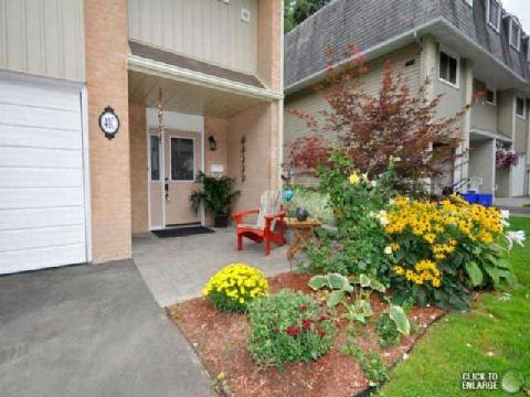 41 Raleigh St, Townhouse with 3 bedrooms, 2 bathrooms and 2 parking in Brantford ON | Image 9