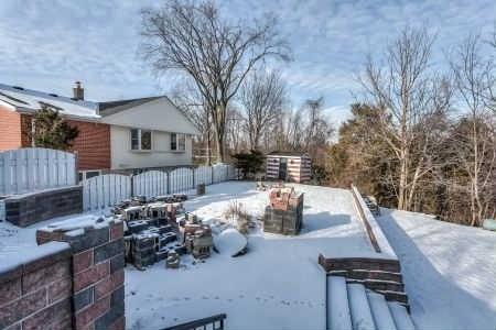 96 Cedar Brae Blvd, House detached with 2 bedrooms, 2 bathrooms and 6 parking in Toronto ON | Image 19