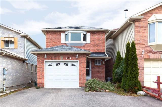Upper - 2147 Denby Dr, House detached with 3 bedrooms, 2 bathrooms and 1 parking in Pickering ON | Image 1
