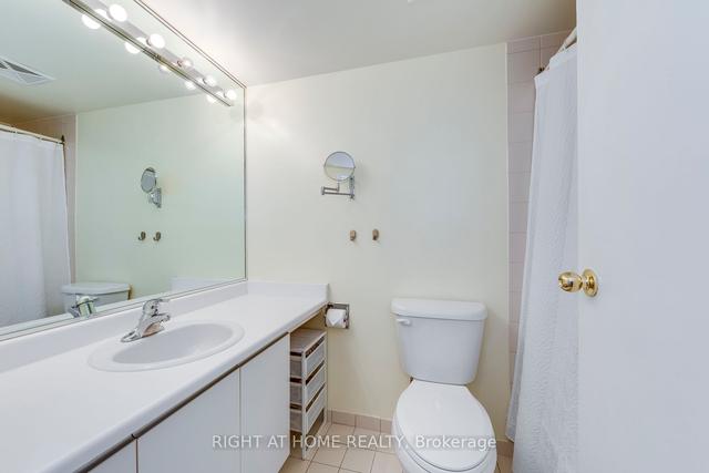 2001 - 234 Albion Rd, Condo with 2 bedrooms, 1 bathrooms and 1 parking in Toronto ON | Image 7