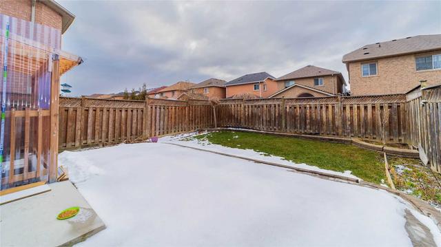 54 Prairie Rose Circ, House detached with 3 bedrooms, 4 bathrooms and 5 parking in Brampton ON | Image 27