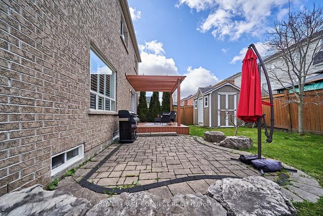 16 Teardrop Cres, House detached with 3 bedrooms, 3 bathrooms and 4 parking in Whitby ON | Image 30