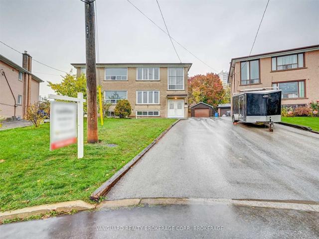 99 Neames Cres, House semidetached with 3 bedrooms, 2 bathrooms and 7 parking in Toronto ON | Image 12