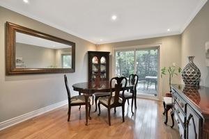 365 Lynn Pl, House detached with 3 bedrooms, 3 bathrooms and 4 parking in Oakville ON | Image 8