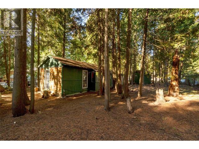 1289 Imai Road, House detached with 1 bedrooms, 1 bathrooms and null parking in Columbia Shuswap F BC | Image 38