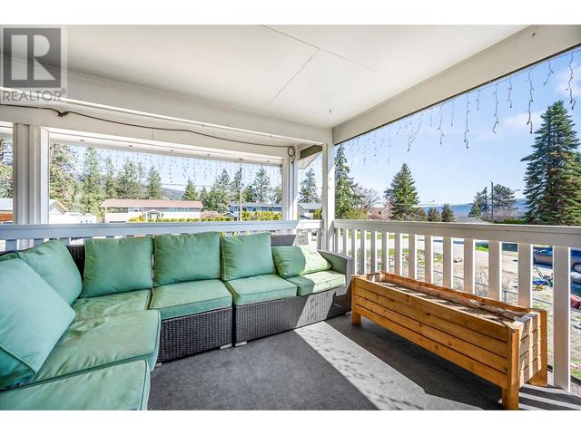 3334 Mcmurchie Road, House detached with 4 bedrooms, 3 bathrooms and 1 parking in West Kelowna BC | Image 21