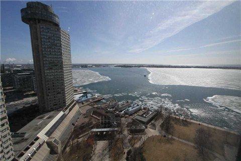 2433 - 33 Harbour Sq W, Condo with 2 bedrooms, 3 bathrooms and 1 parking in Toronto ON | Image 6