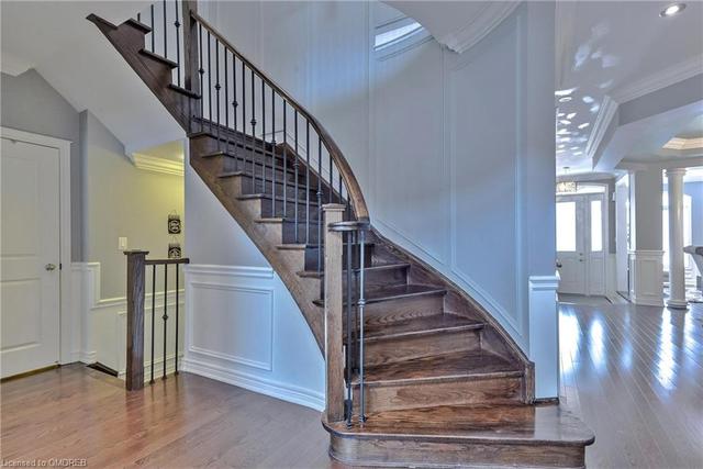 495 Hidden Tr, House detached with 4 bedrooms, 4 bathrooms and 4 parking in Oakville ON | Image 15