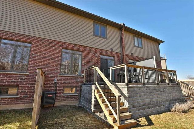 65 Southshore Cres, House attached with 3 bedrooms, 3 bathrooms and 1 parking in Hamilton ON | Image 29