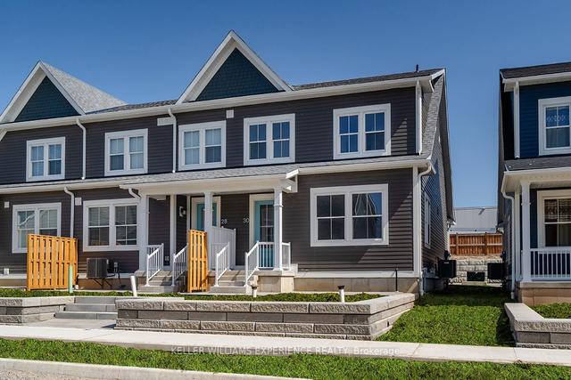 30 Allison Lane, Townhouse with 2 bedrooms, 3 bathrooms and 2 parking in Midland ON | Image 6