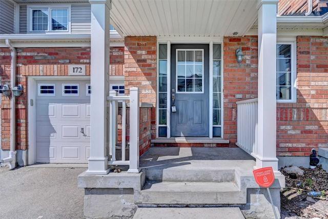 172 Chase Cres, House attached with 3 bedrooms, 2 bathrooms and 3 parking in Cambridge ON | Image 23