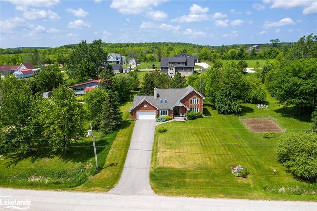 78158 11th Line, House detached with 3 bedrooms, 2 bathrooms and 7 parking in Meaford ON | Image 12
