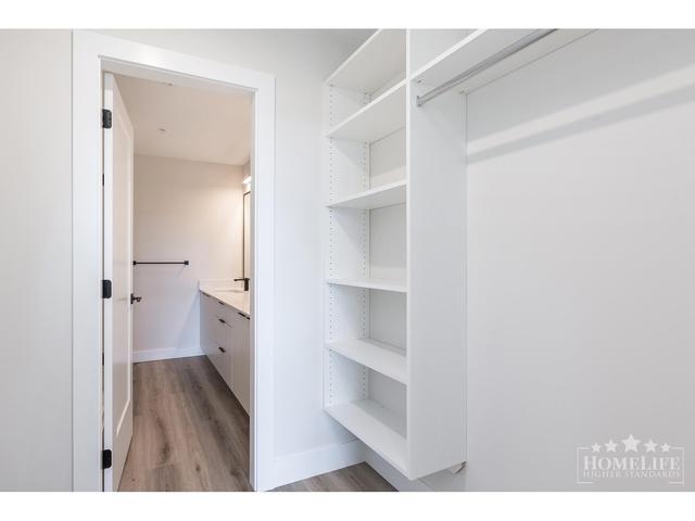 501 - 6285 King George Boulevard, Condo with 2 bedrooms, 2 bathrooms and 1 parking in Surrey BC | Image 12