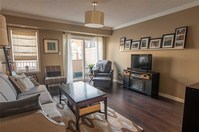 5 - 633 Dundas St W, Townhouse with 2 bedrooms, 2 bathrooms and 2 parking in Mississauga ON | Image 11