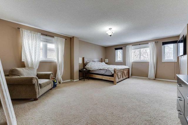 126 Sundew Dr, House detached with 3 bedrooms, 4 bathrooms and 2 parking in Barrie ON | Image 6
