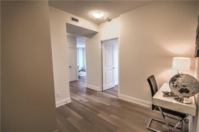 1012 - 7165 Yonge St, Condo with 2 bedrooms, 2 bathrooms and 1 parking in Markham ON | Image 8
