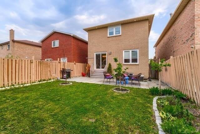 25 Jay St, House detached with 3 bedrooms, 4 bathrooms and 6 parking in Brampton ON | Image 32