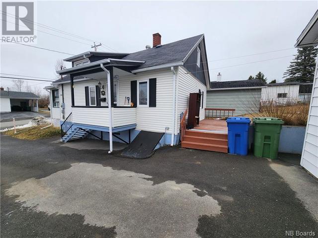 99 St Georges Avenue, House detached with 3 bedrooms, 1 bathrooms and null parking in Edmundston NB | Image 33