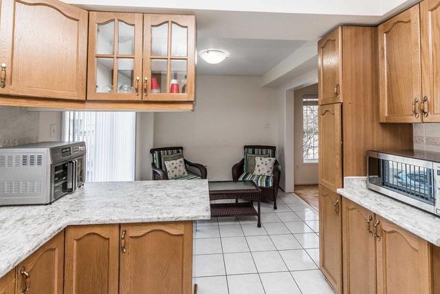 1 Kitto Crt, House semidetached with 3 bedrooms, 3 bathrooms and 3 parking in Brampton ON | Image 10