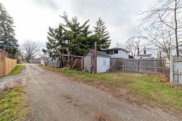 119 East 24th Street, House detached with 3 bedrooms, 1 bathrooms and 1 parking in Hamilton ON | Image 23