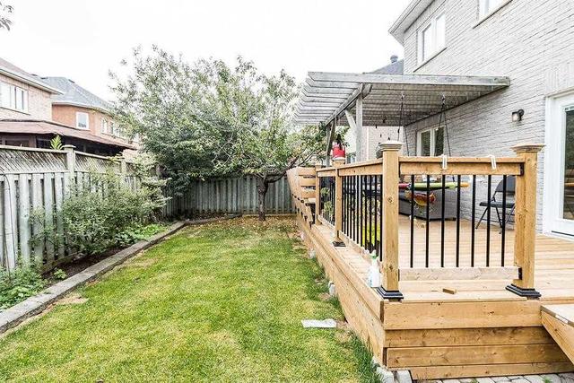 26 Hillpath Cres, House detached with 4 bedrooms, 3 bathrooms and 6 parking in Brampton ON | Image 33