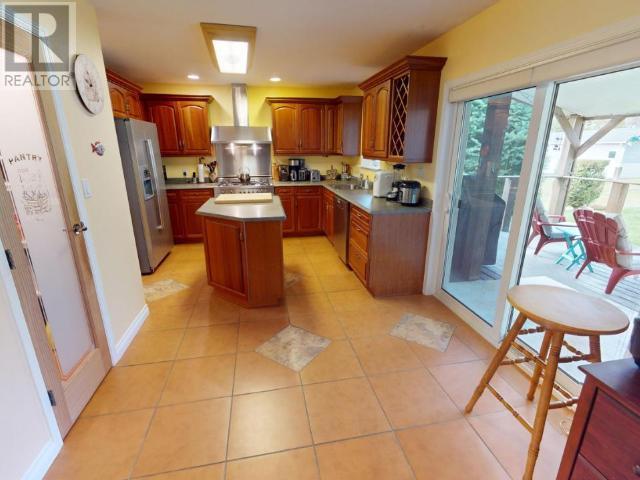 4827 Balsam Street, House detached with 2 bedrooms, 2 bathrooms and 1 parking in Powell River D BC | Image 7
