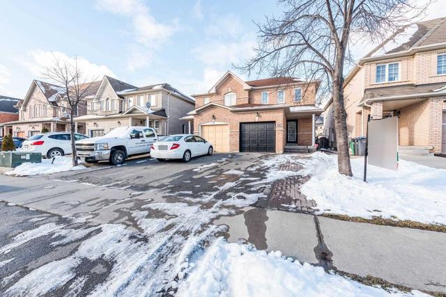 25 Cadillac Cres, House semidetached with 3 bedrooms, 3 bathrooms and 3 parking in Brampton ON | Image 12