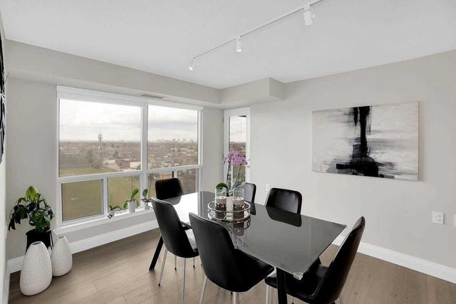 801 - 1030 Sheppard Ave W, Condo with 3 bedrooms, 2 bathrooms and 1 parking in Toronto ON | Image 4