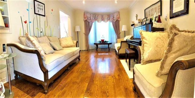 25 Townson Rd, House detached with 4 bedrooms, 4 bathrooms and 4 parking in Markham ON | Image 13