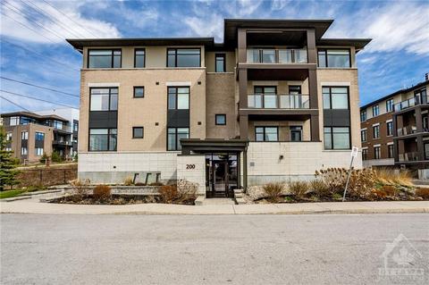 101 - 200 Guelph Private, Condo with 2 bedrooms, 2 bathrooms and 2 parking in Ottawa ON | Card Image