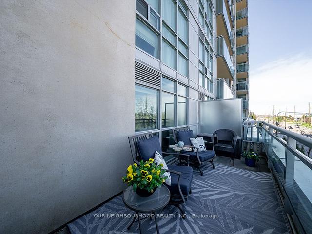 311 - 1600 Charles St, Condo with 2 bedrooms, 2 bathrooms and 1 parking in Whitby ON | Image 3