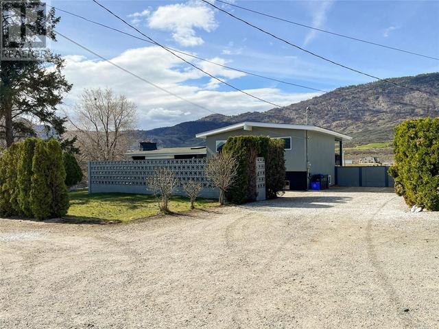 6806 97th Street, House detached with 4 bedrooms, 1 bathrooms and null parking in Osoyoos BC | Image 4