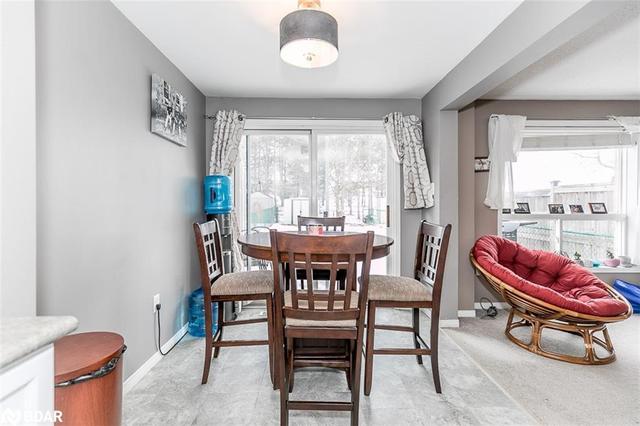 386 Dunsmore Lane, House attached with 3 bedrooms, 1 bathrooms and 3 parking in Barrie ON | Image 16