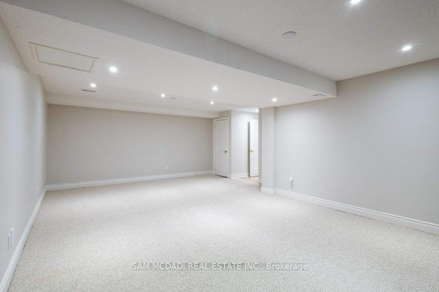 1 - 1200 Lambs Crt, Townhouse with 3 bedrooms, 4 bathrooms and 2 parking in Burlington ON | Image 28