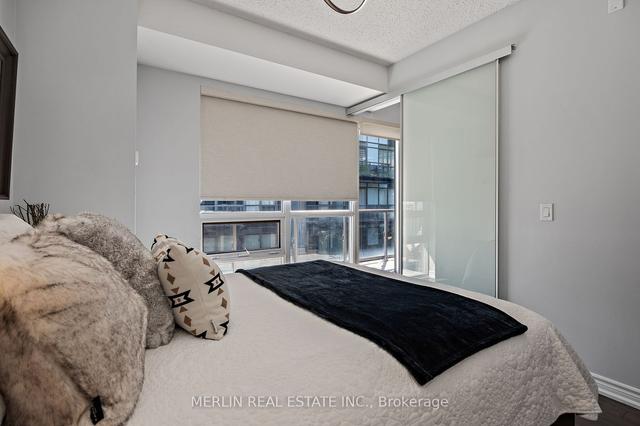 1015 - 15 James Finlay Way, Condo with 1 bedrooms, 1 bathrooms and 1 parking in Toronto ON | Image 10