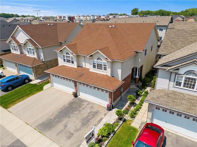 68 Sophia Crescent, House semidetached with 4 bedrooms, 1 bathrooms and 4 parking in Kitchener ON | Image 40