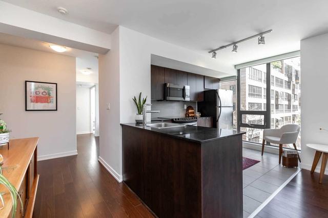 306 - 33 Lombard St, Condo with 2 bedrooms, 2 bathrooms and 0 parking in Toronto ON | Image 30