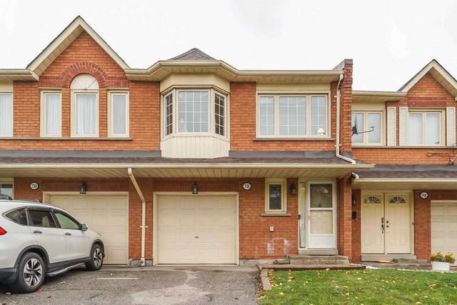738 Winterton Way, Townhouse with 3 bedrooms, 4 bathrooms and 3 parking in Mississauga ON | Image 1